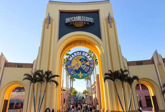 What To Expect at Universal Orlando’s Mardi Gras 2026