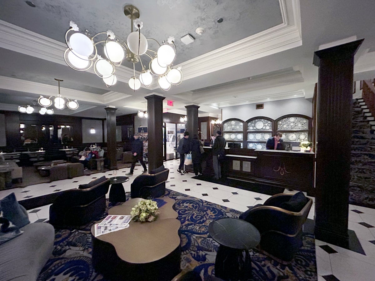 Adelphi Saratoga Springs reception desk