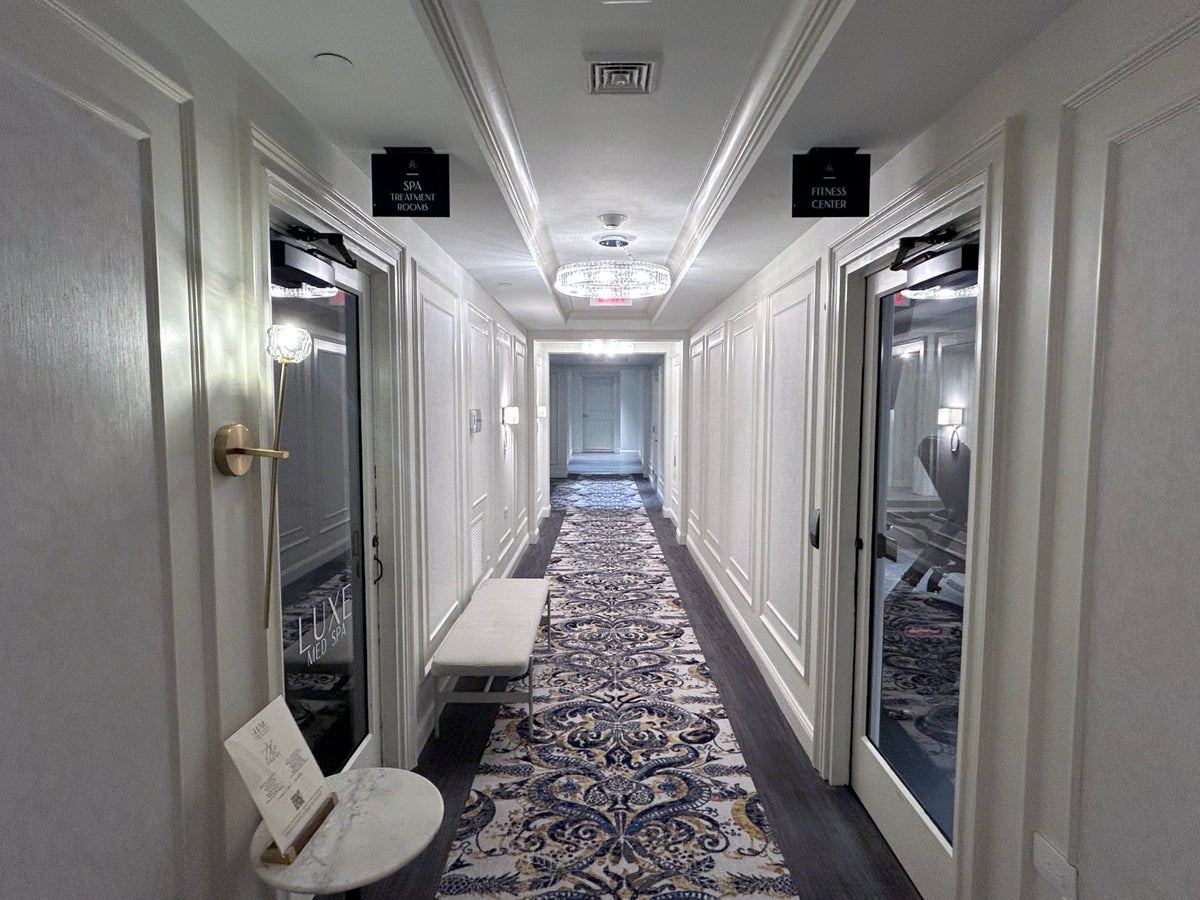 Adelphi Saratoga Springs spa hall