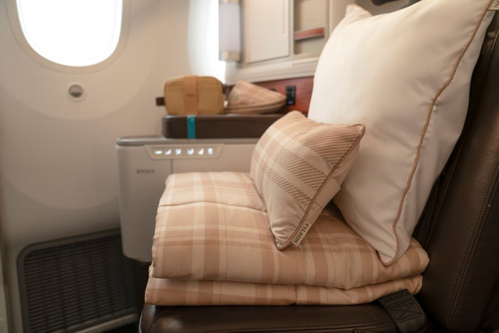 Alaska Airlines new business class bedding Alaska Airlines new business class bedding