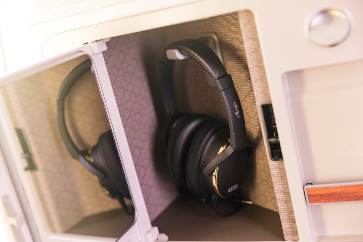 Alaska Airlines noise reducing headphones