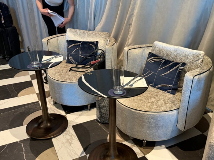 Amex Sidecar Lounge LAS Tables