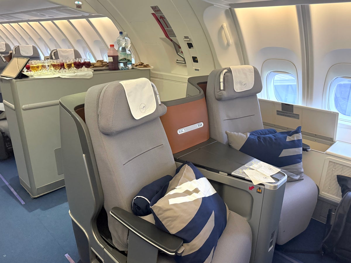 Business Class on the Upper Deck of a Lufthansa Boeing 747