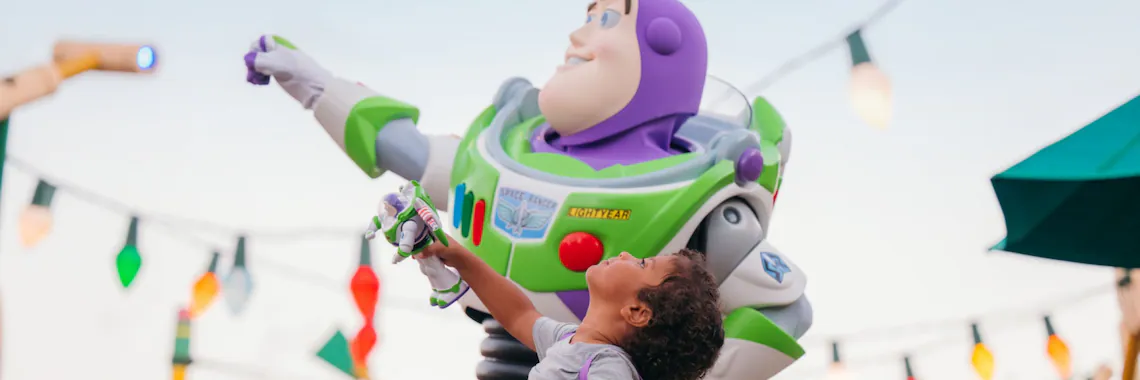 Buzz Lightyear Disney World