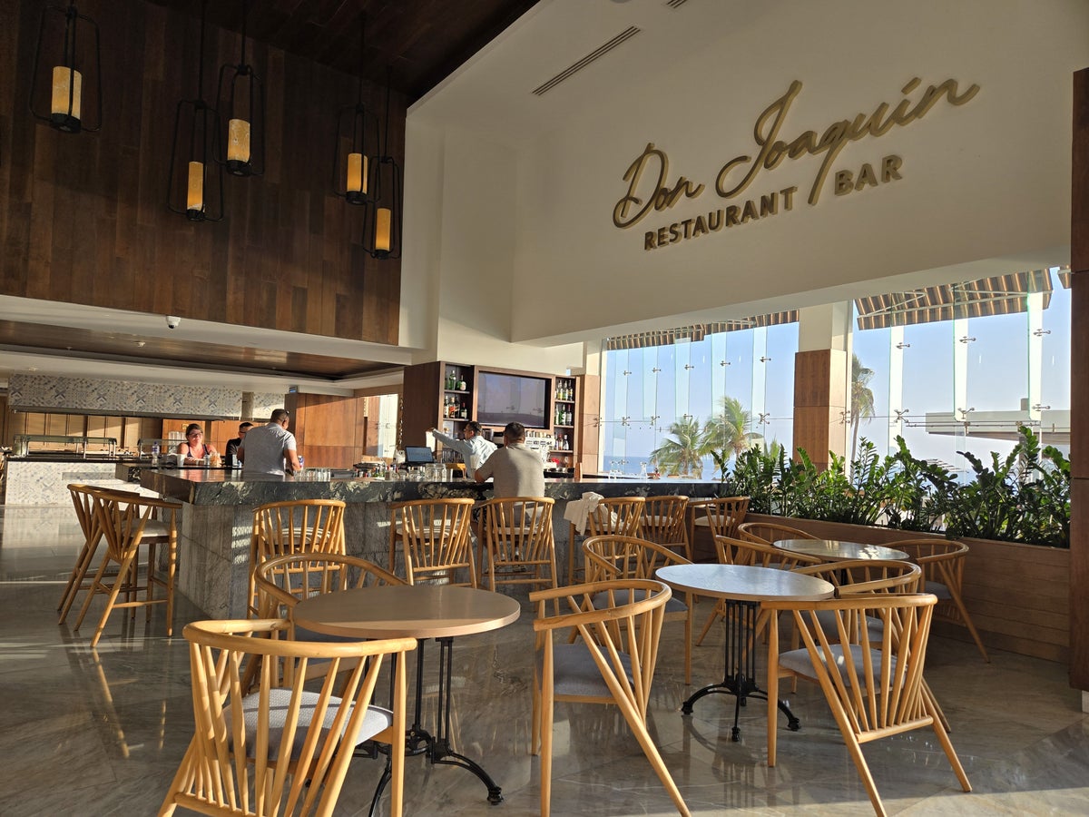 Courtyard by Marriott Mazatlan Restaurant