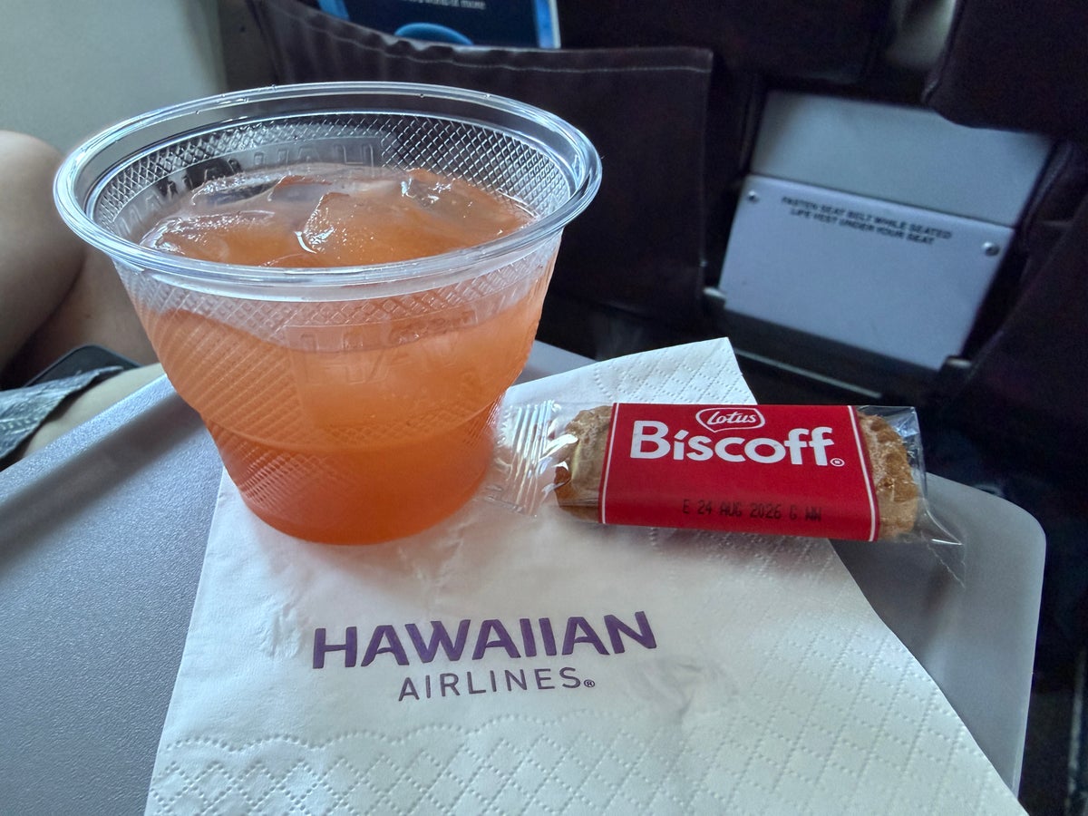 Hawaiian Airlines Inflight Service