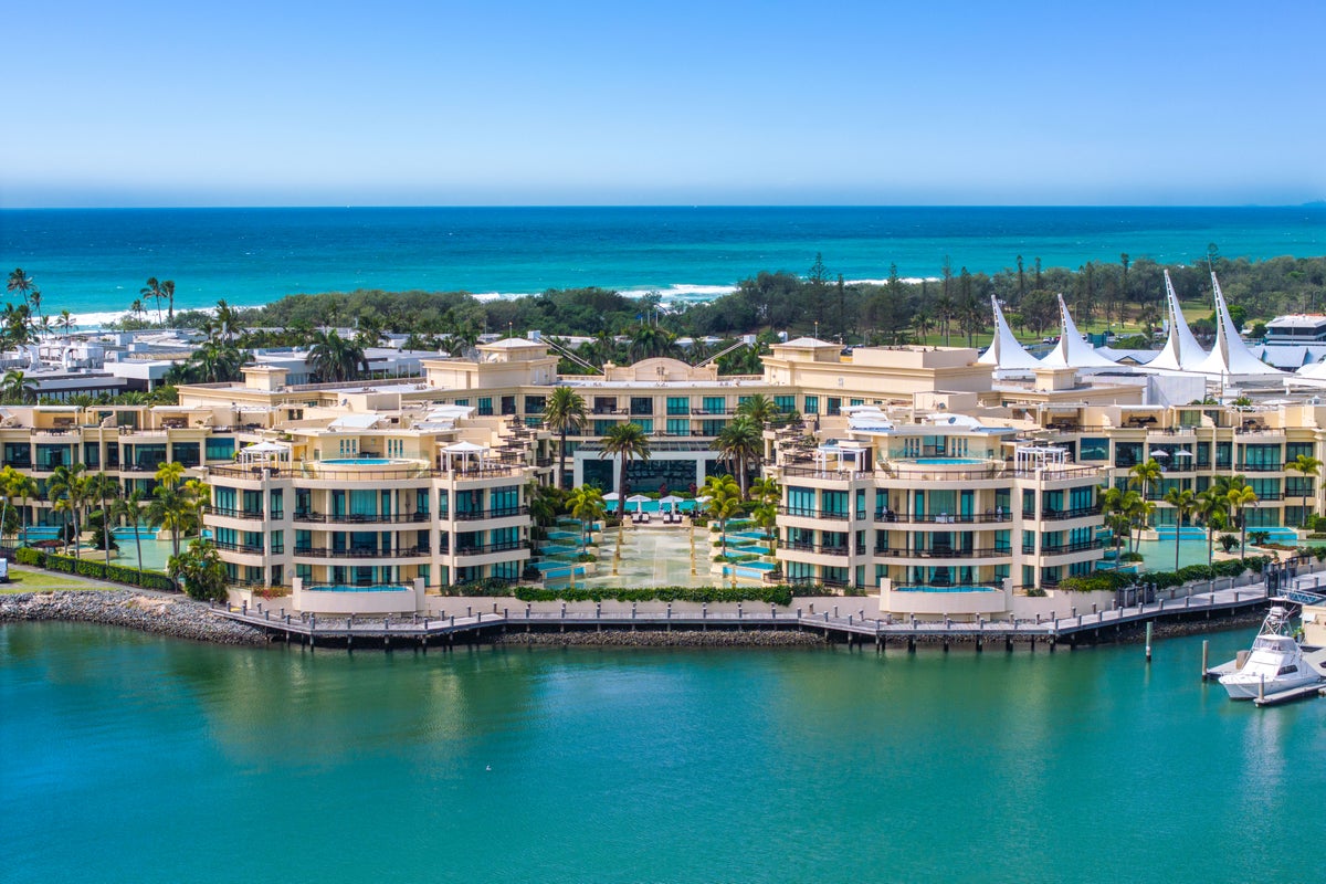 Imperial Hotel Gold Coast Australia Exterior