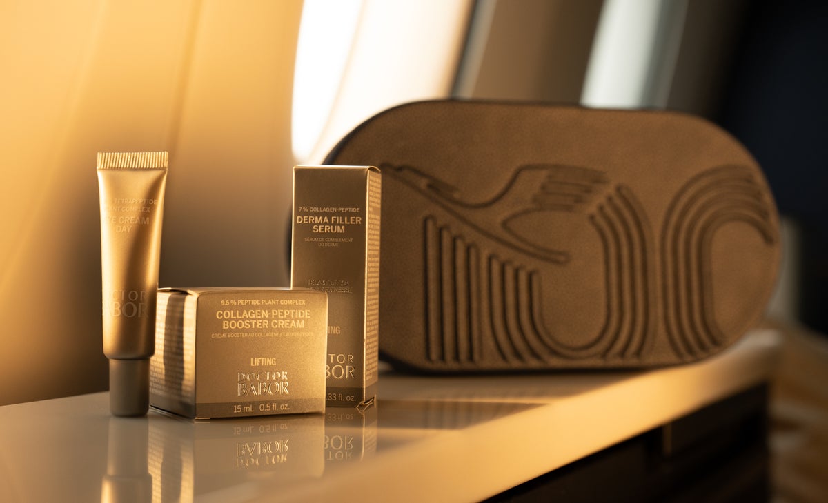 Lufthansa FOX first class Babor amenity kit