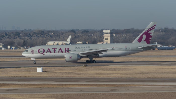 Qatar Airways 777