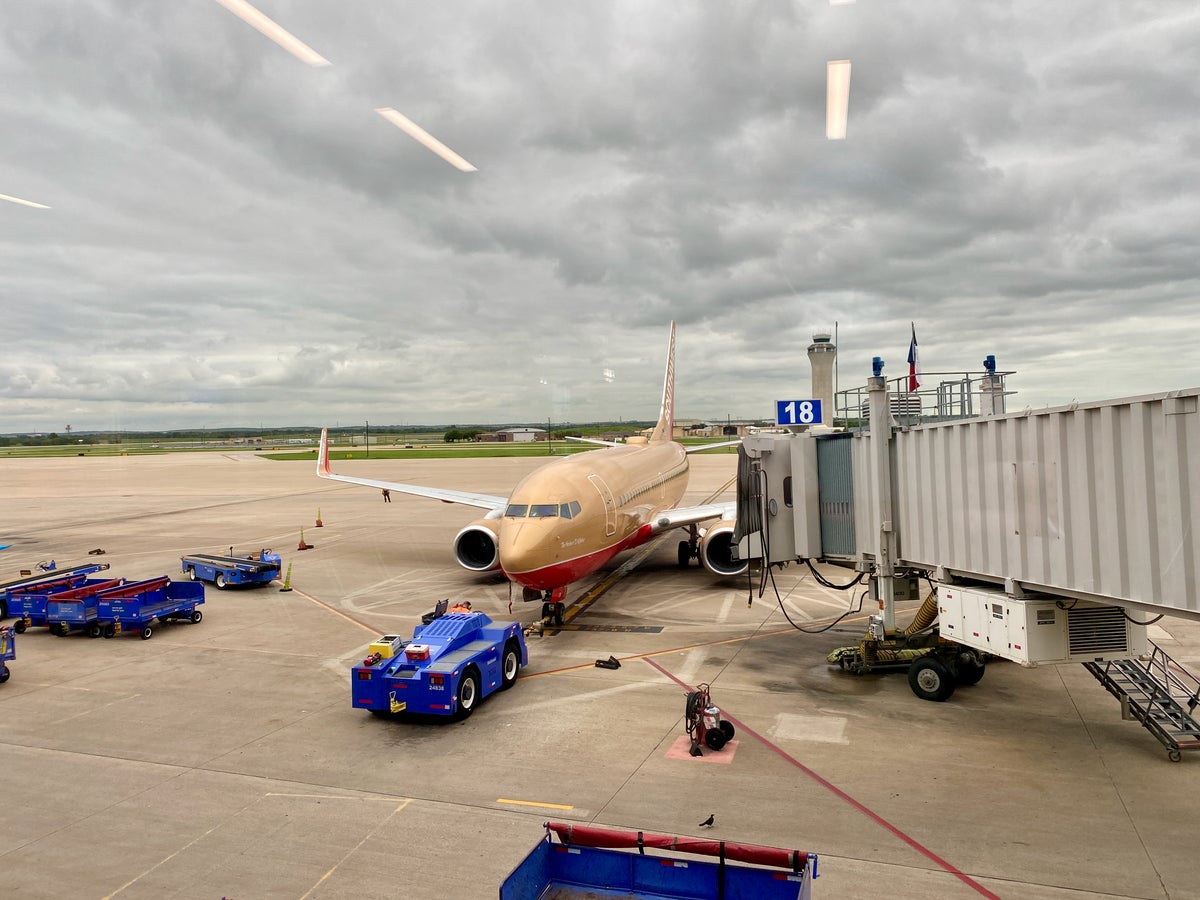 Southwest Boeing 737 in Austin, Texas