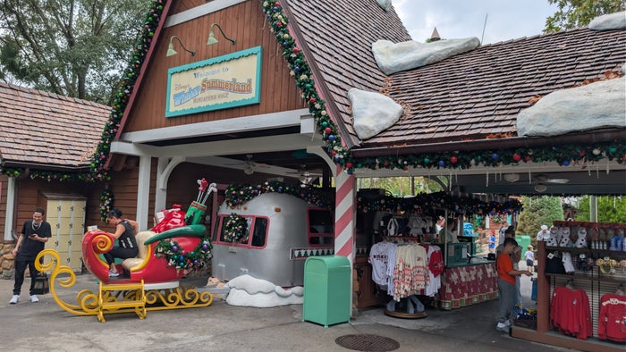 Winter Summerland mini golf