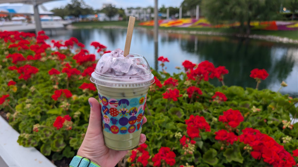2026 EPCOT International Flower & Garden Festival Joffrey's very berry matcha
