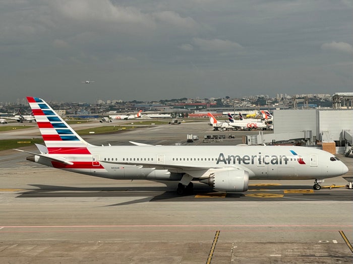 American Airlines To Roll Out Electronic Boarding Gates at DFW