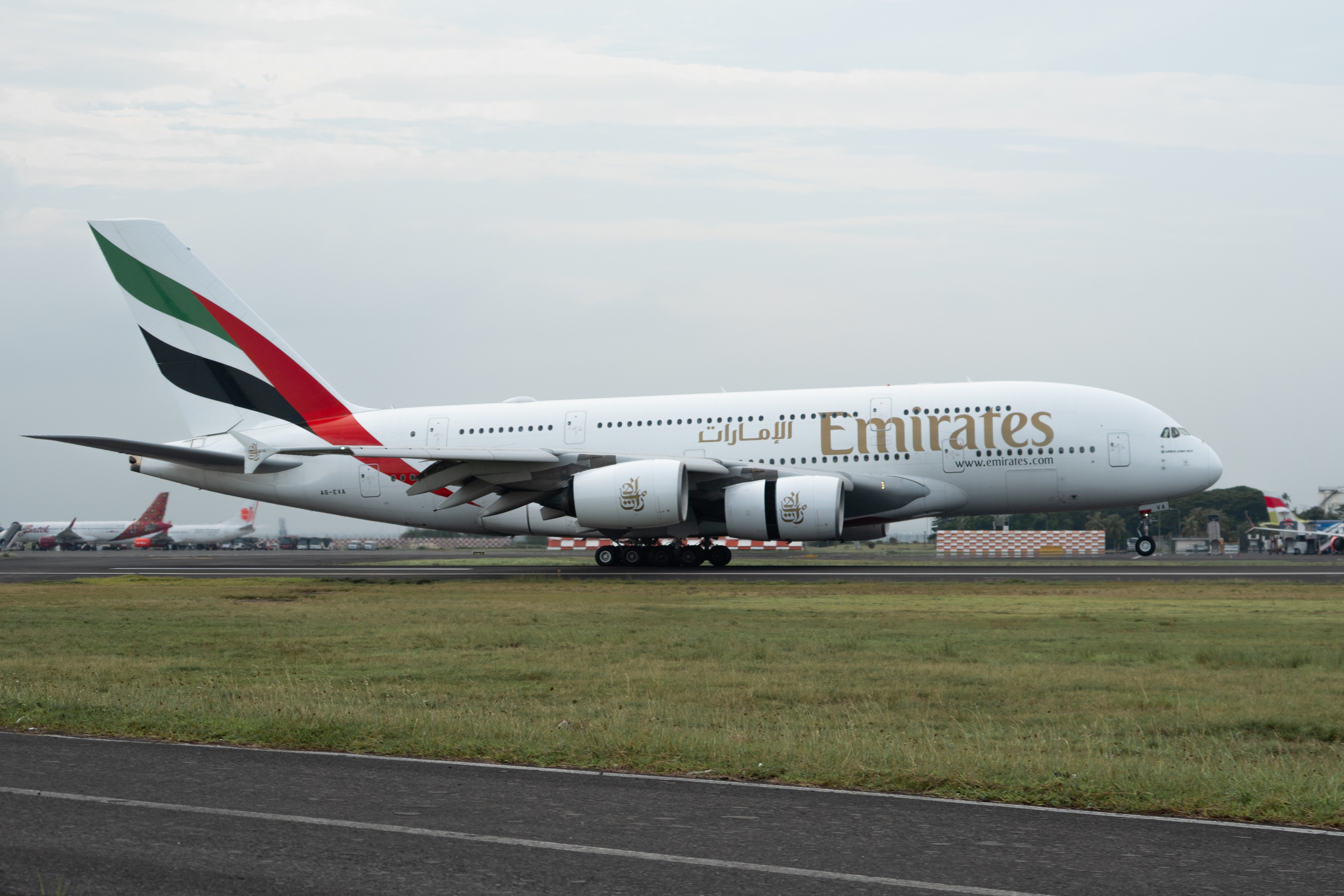 Emirates Skywards status fast-track and 20% mileage bonus