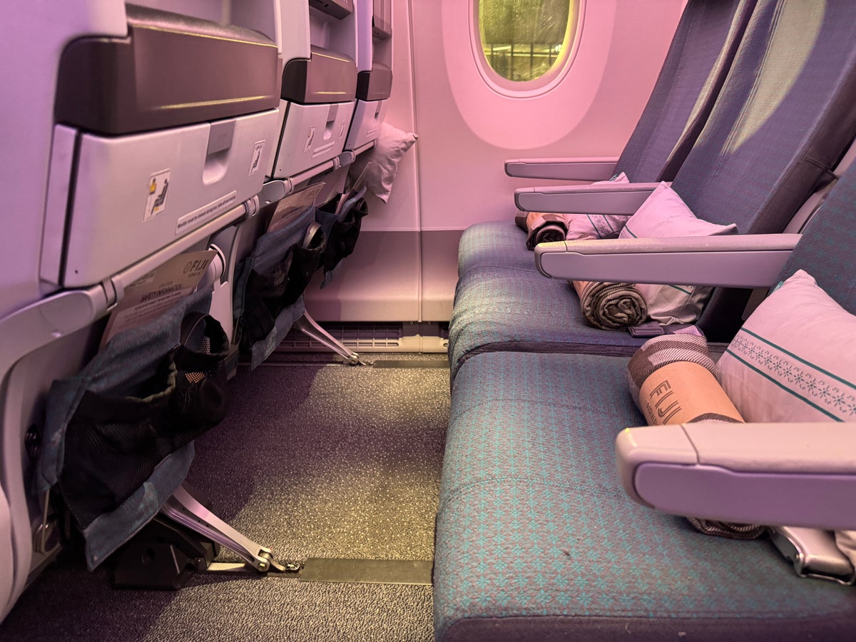 Fiji Airways DFW NAN A350 900 Economy legroom