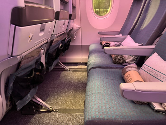 Fiji Airways DFW NAN A350 900 Economy legroom