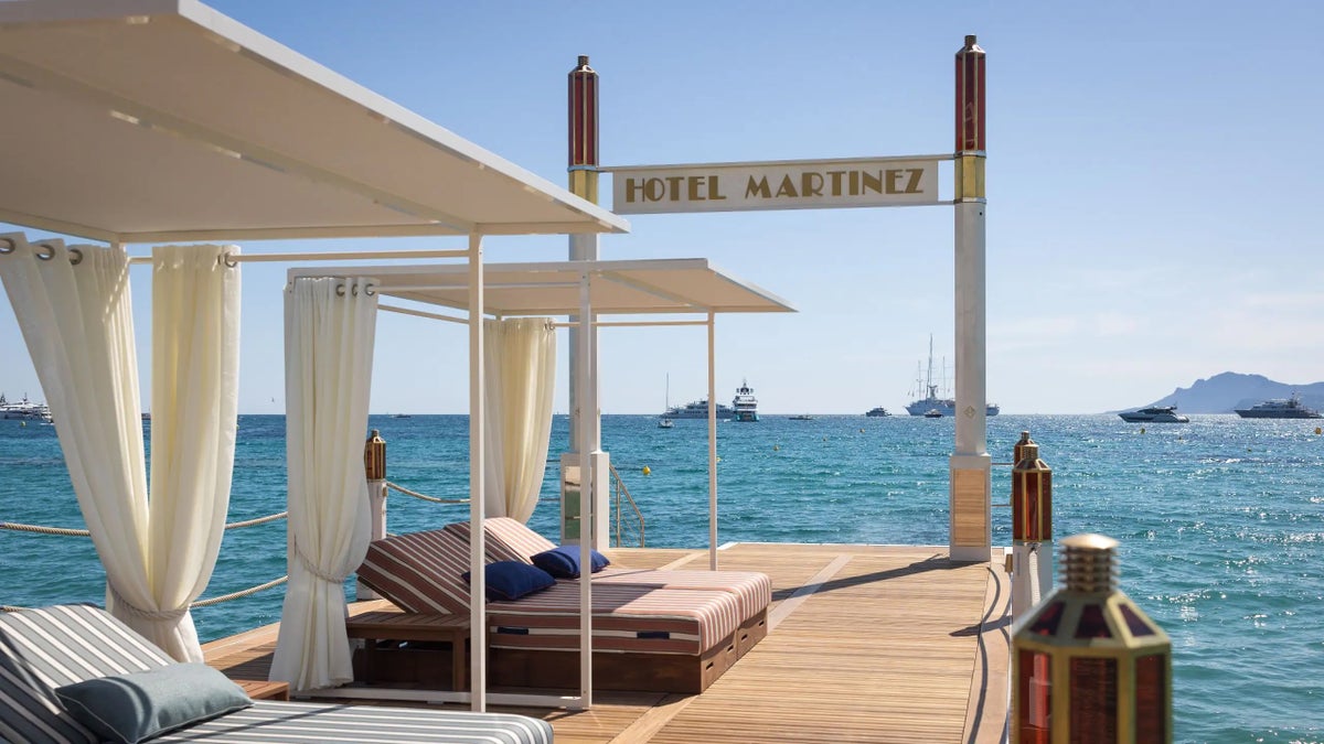 Hotel Martinez Location Cannes