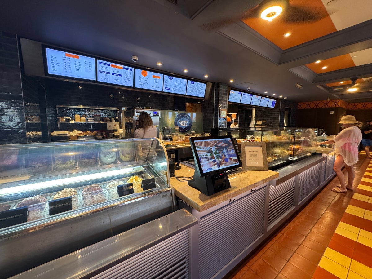 Loulu casual eatery