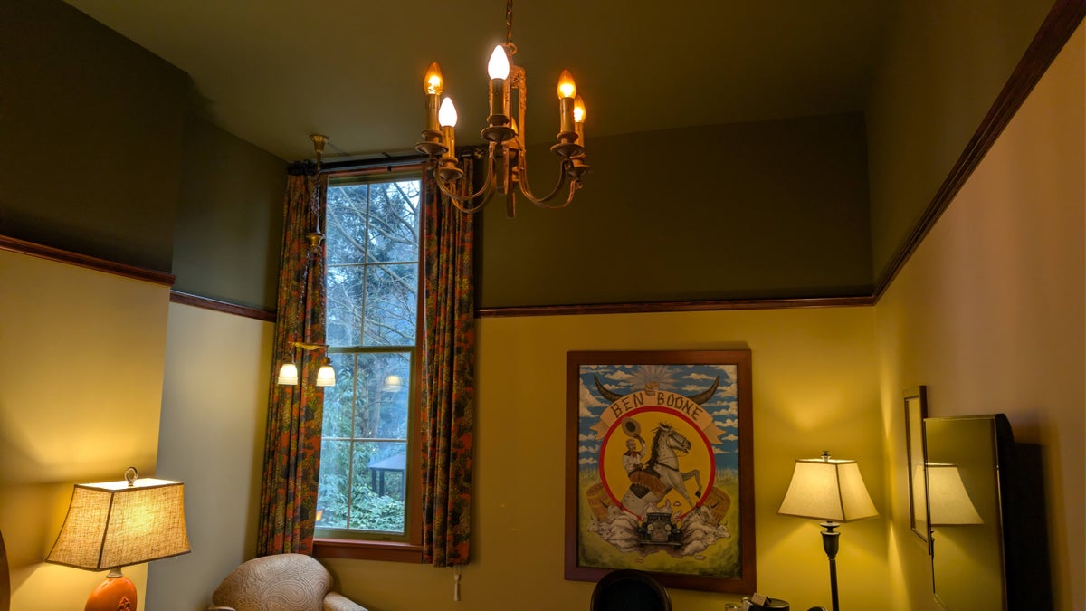 McMenamins Anderson School Hotel guest room lighting