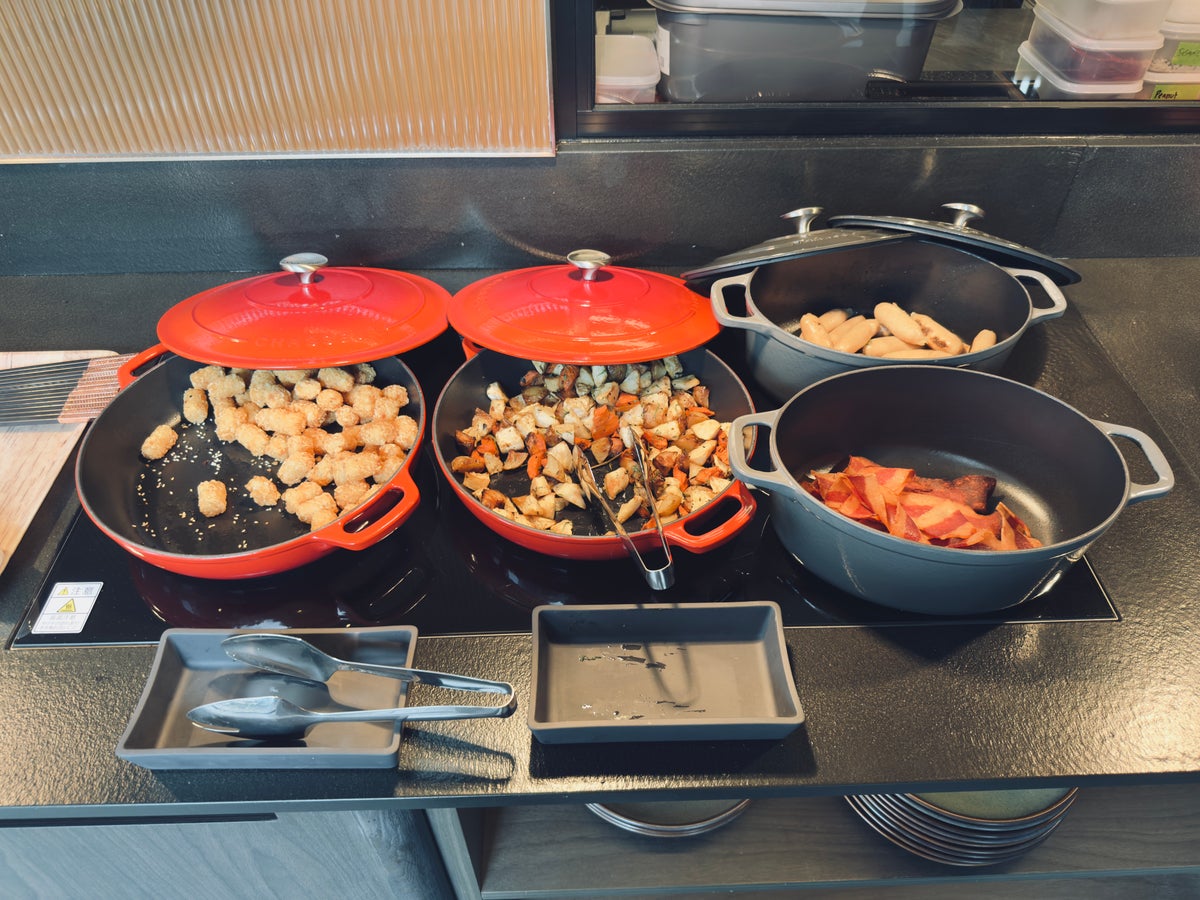 Varel Singapore breakfast hot western foods