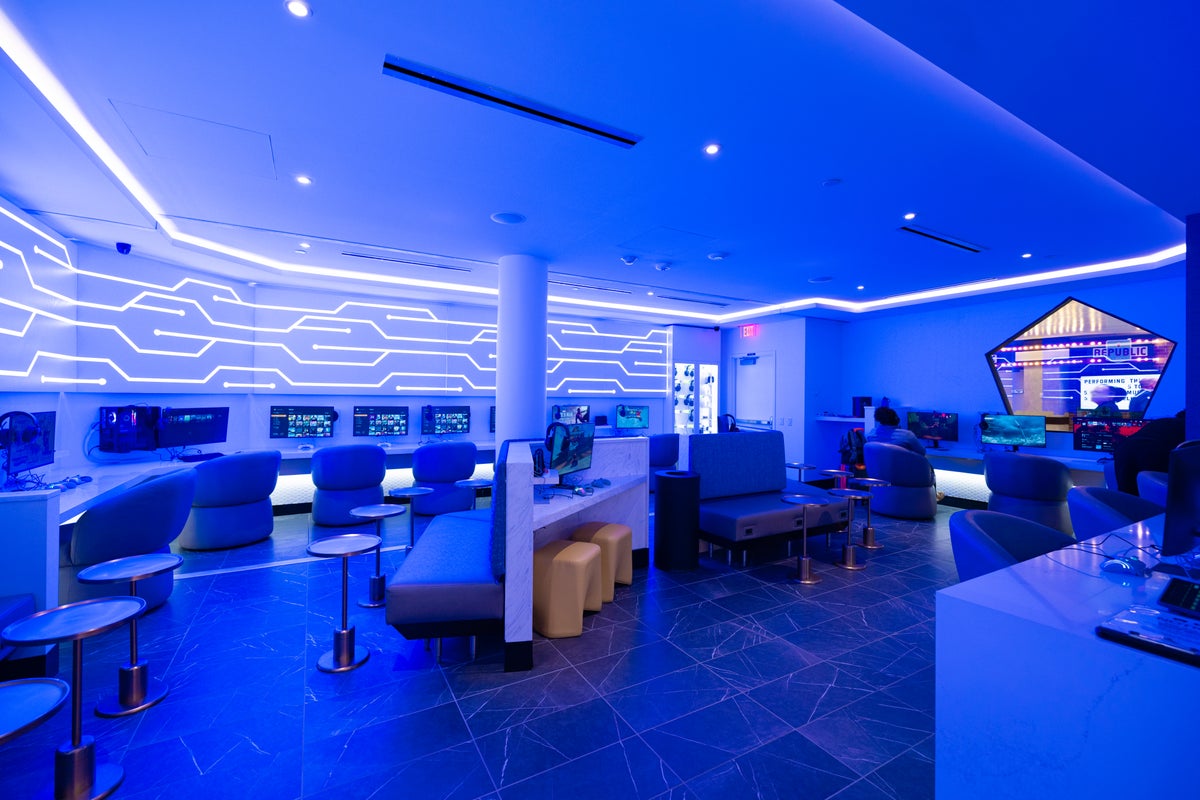 Portal Lounge Gaming Area
