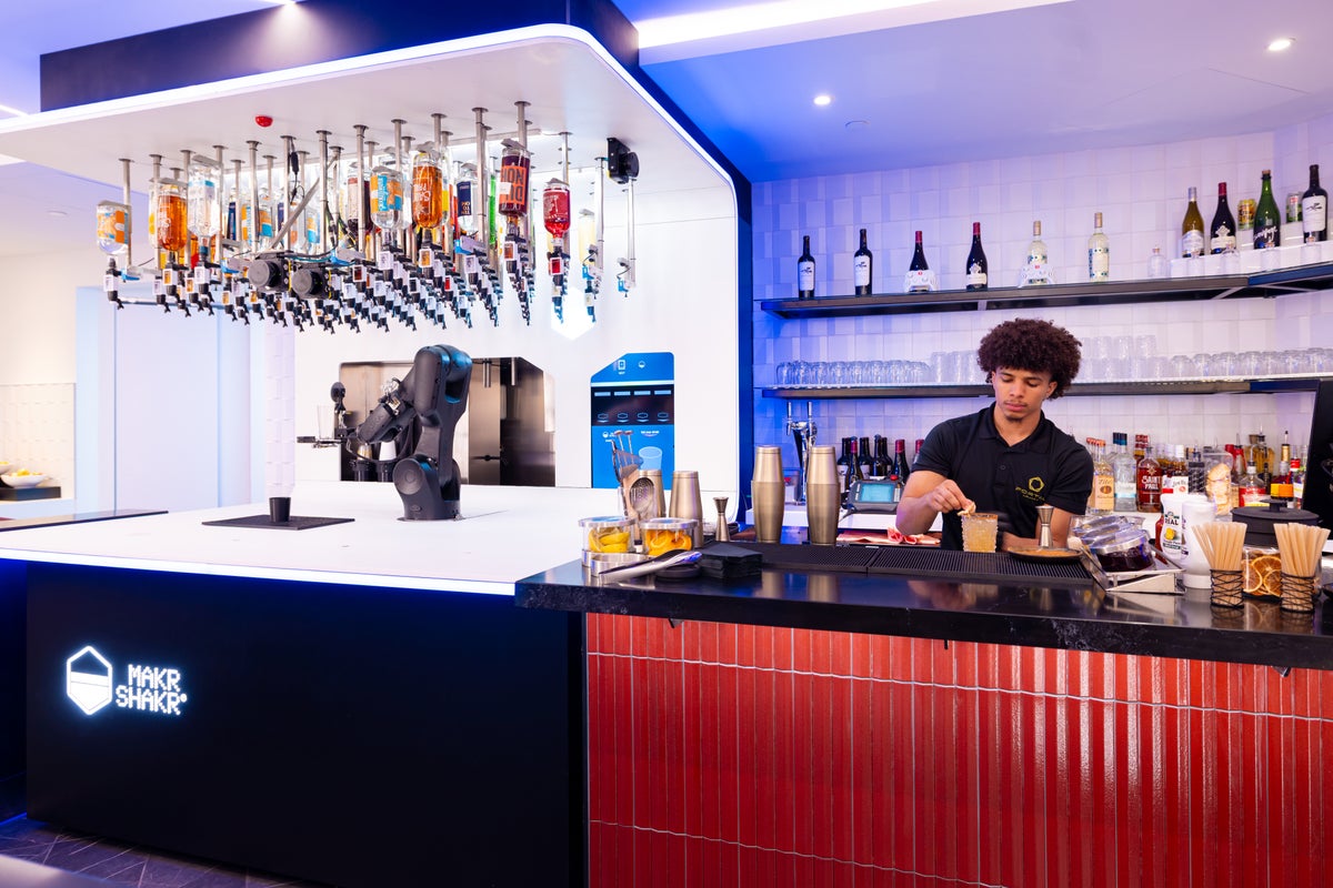Portal Lounge Robot Bartender