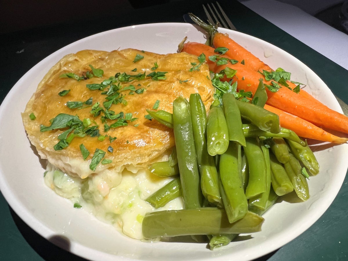 Alaska Airlines meal chicken cottage pie
