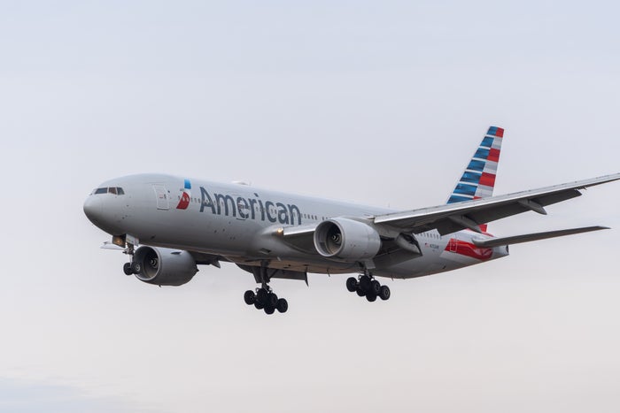 American Airlines Expands Automatic Meal Voucher Benefit — Here’s Who Qualifies