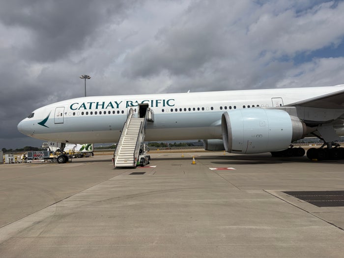 Cathay Pacific Aria Suites retrofitted 777300ER airplane
