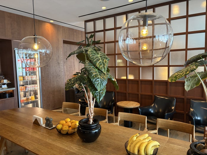 Cathay Pacific Business Class Lounge LHR Seats and snacks