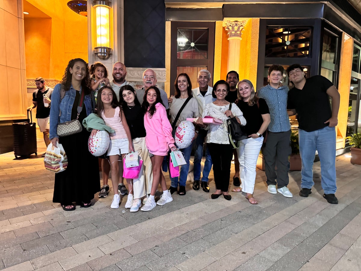 Cheesecake factory dinner family Cheesecake factory dinner family