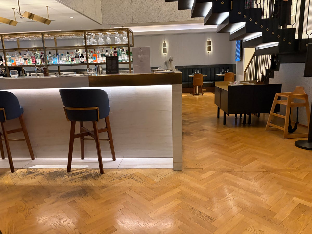 Downstairs Qantas Lounge LHR Downstairs Qantas Lounge LHR