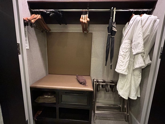 Four Seasons One Dalton Boston room 1502 closet