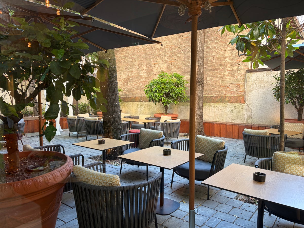Hotel Indigo Florence Outdoor Seating