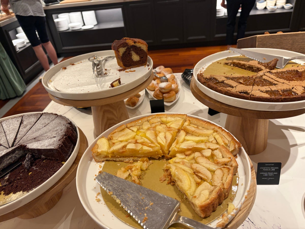 Hotel Indigo Florence breakfast sweets