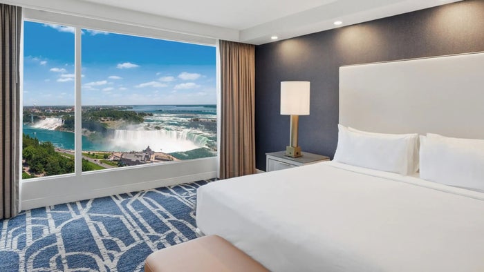 Hyatt Regency Niagara Falls King Bed Suite.16×9 Hyatt Regency Niagara Falls King Bed Suite.16x9