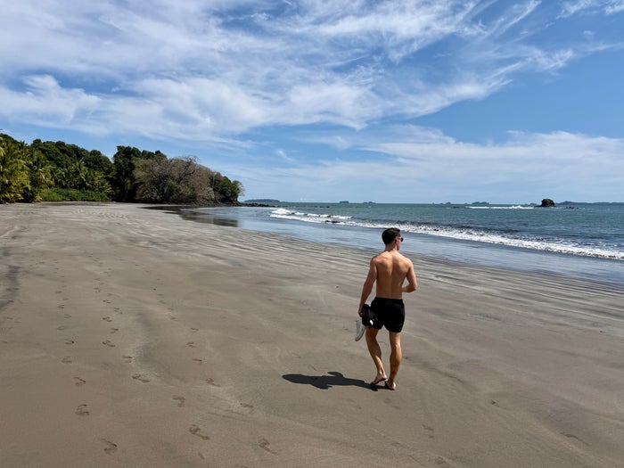 The Castaway Paradise Island in Panama You Need To Know About [Isla Palenque Review]