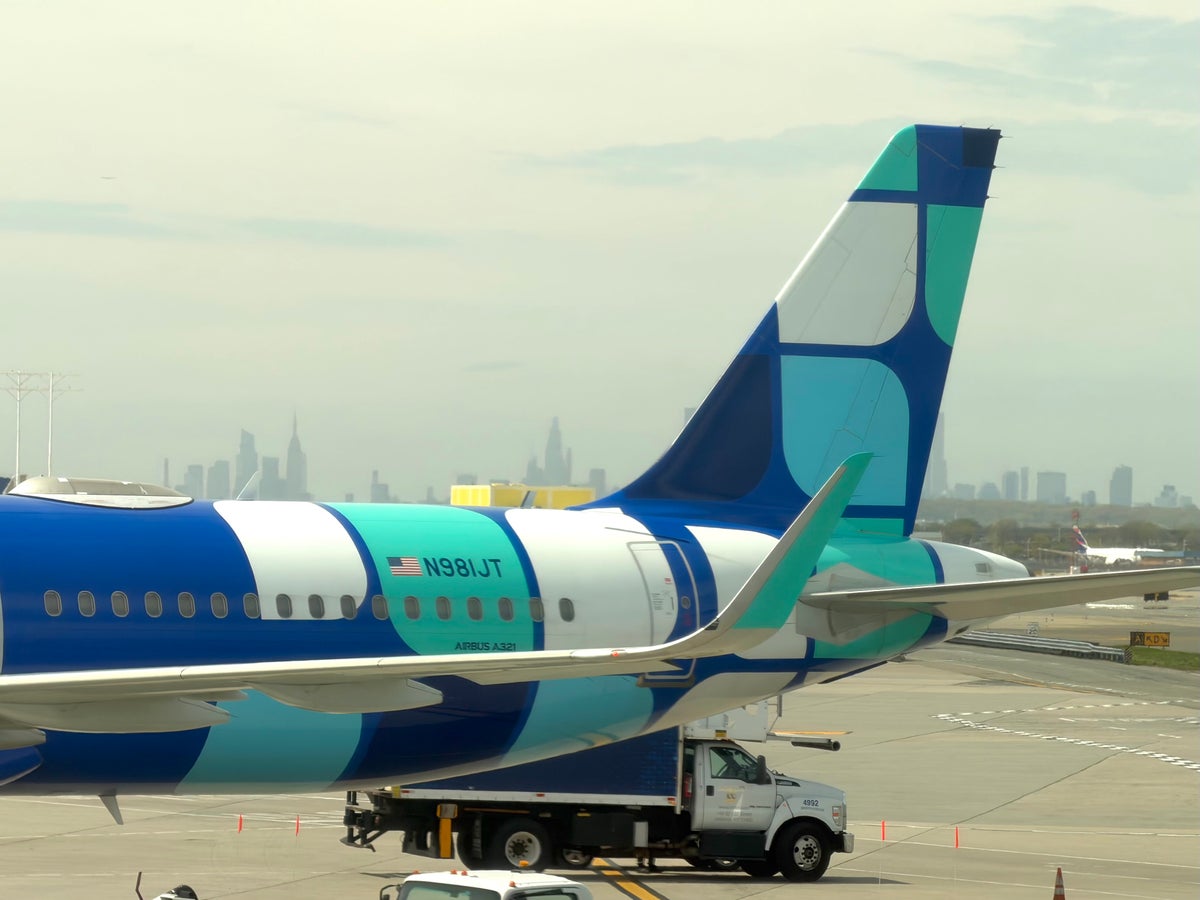 JetBlue Airbus A321 at New York JFK