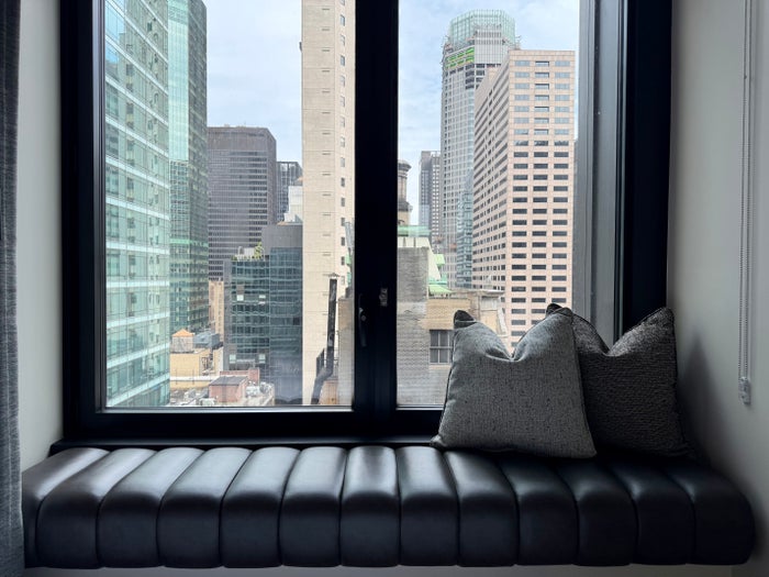 Kimpton Era New York window reading nook Kimpton Era New York window reading nook