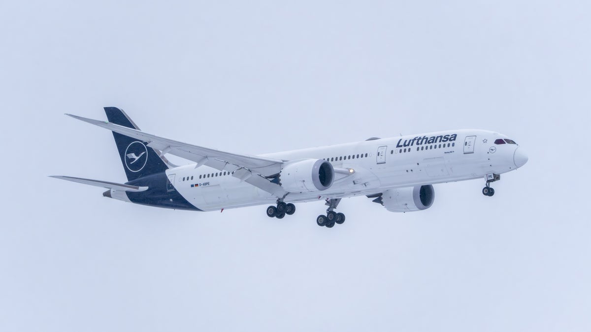 Lufthansa 787 9 Dreamliner