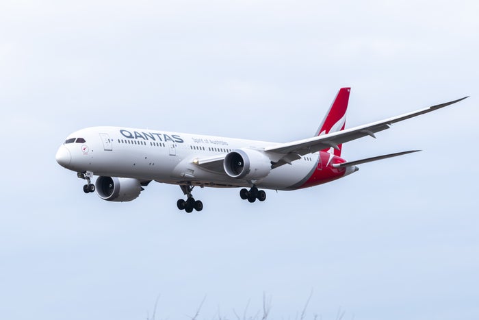 Amex Says ‘Routine Maintenance’ the Cause for Qantas Transfers Briefly Disappearing