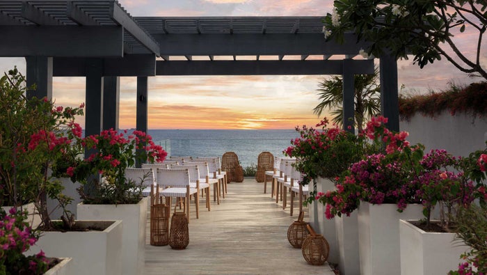 Wedding catering Rooftop wedding Kimpton Grand Roatan Resort & Spa