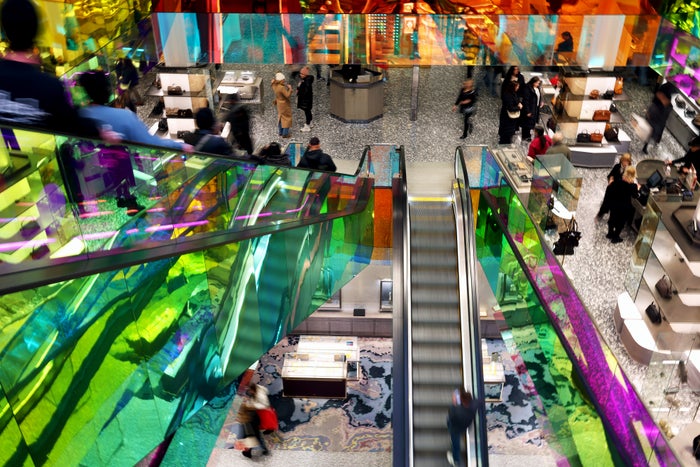 apple watch macbook iphone Saks Fifth Avenue NYC shopping escalators sm