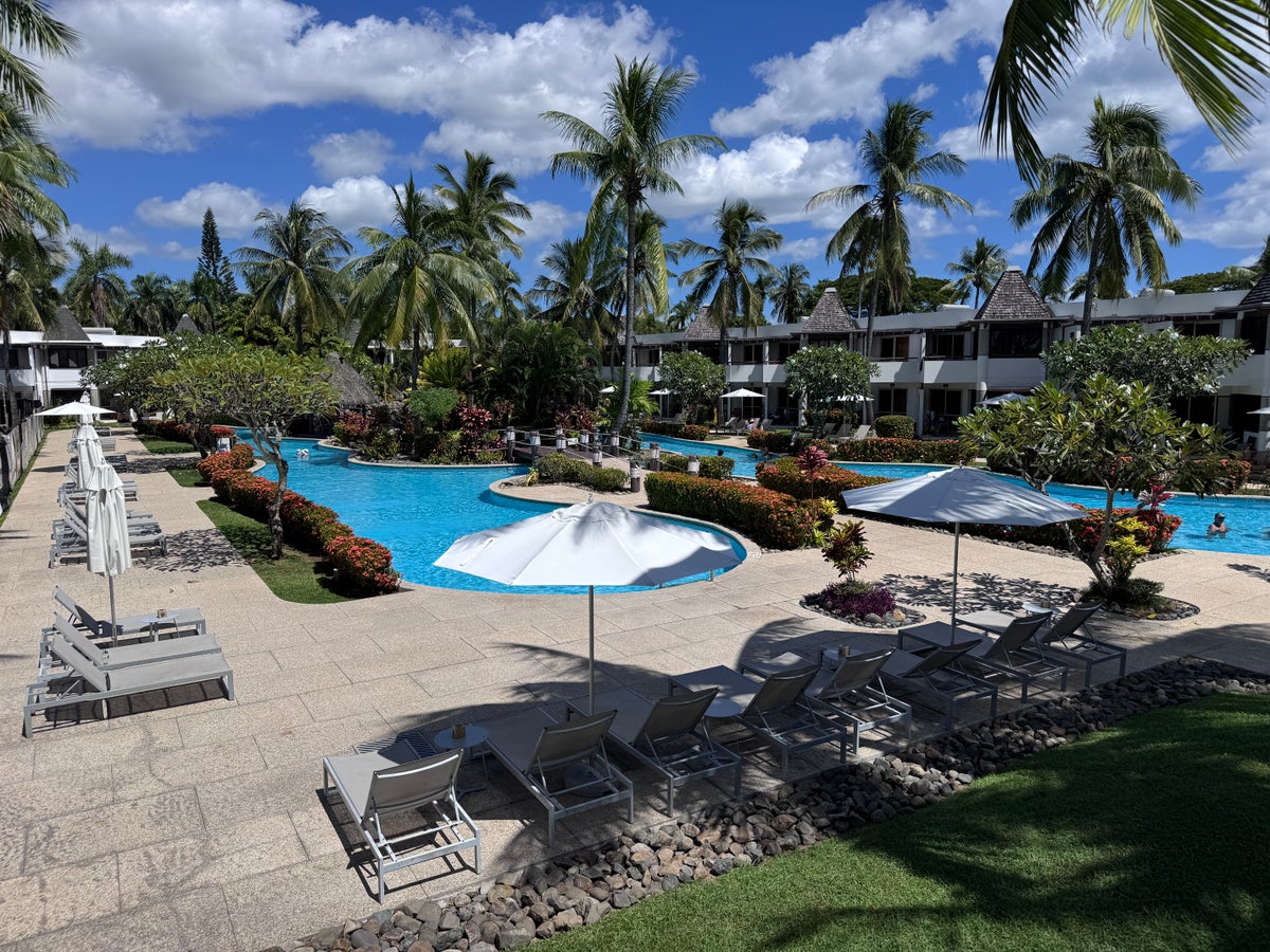 Sheraton Denarau Villas pool overview