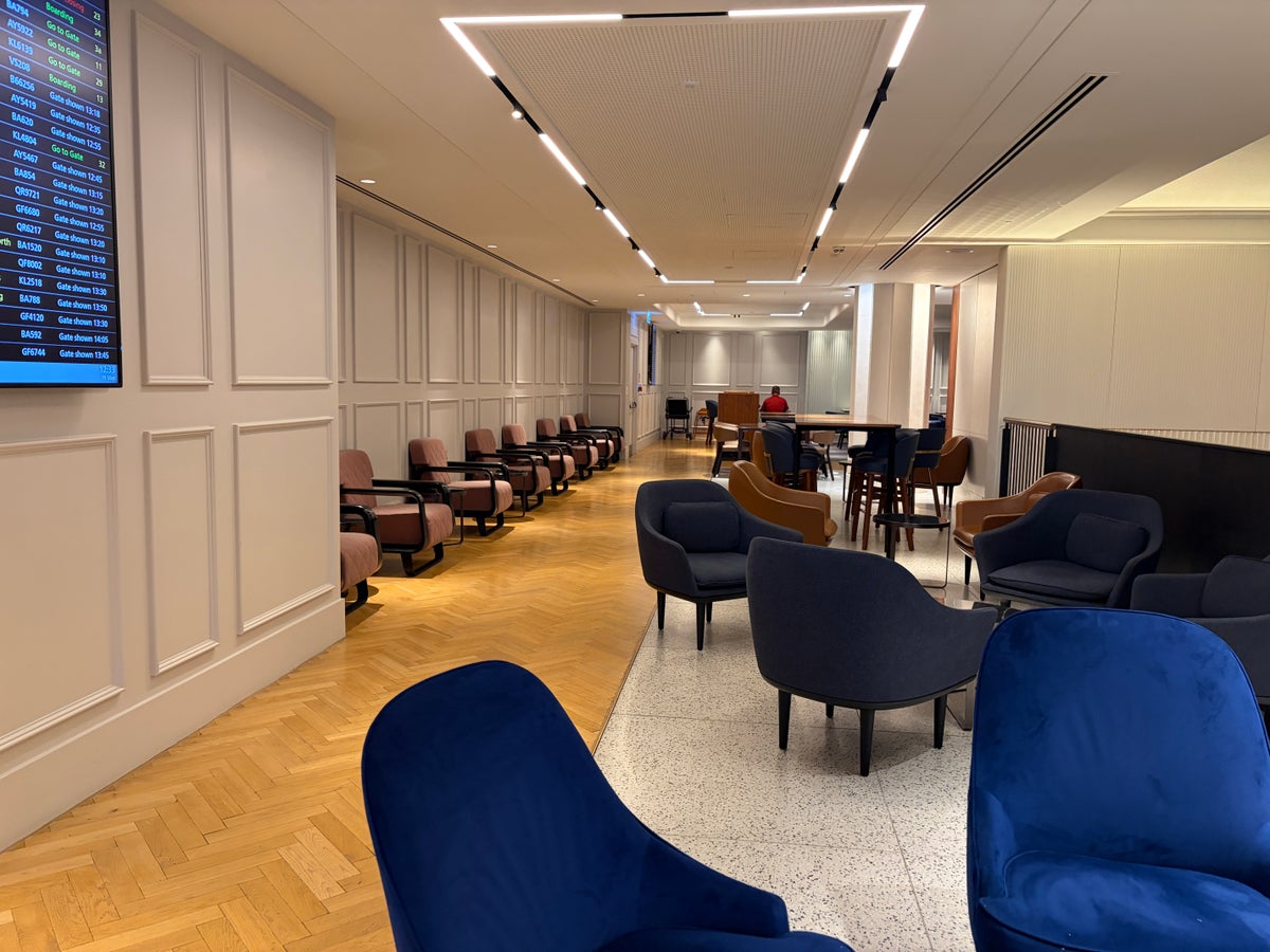 Upstairs seating Qantas Lounge Upstairs seating Qantas Lounge