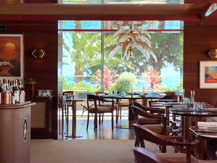 White Lotus Hotel Martinez Hyatt La Palme dOr restaurant White Lotus Hotel Martinez Hyatt La Palme dOr restaurant