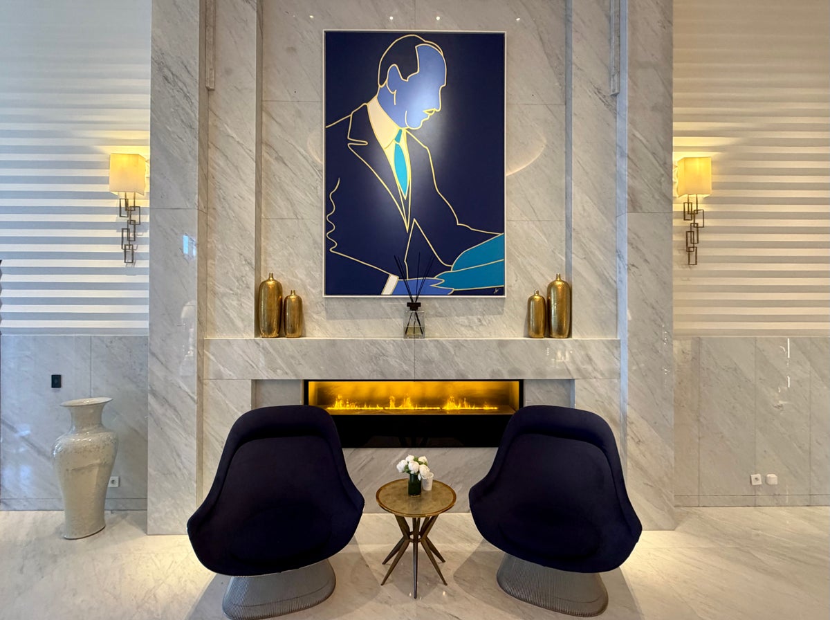 White Lotus Hotel Martinez lobby