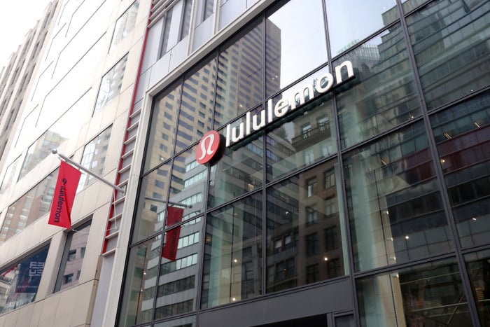 lululemon NYC exterior with flag sm lululemon NYC exterior with flag sm