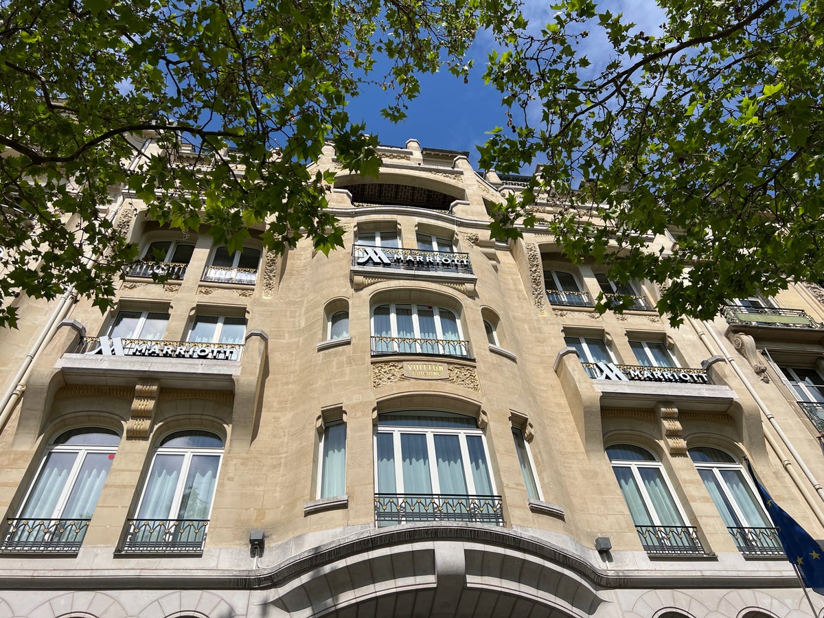 The Top 7 Things To Know About the Paris Marriott Champs Elysees Hotel [Review]