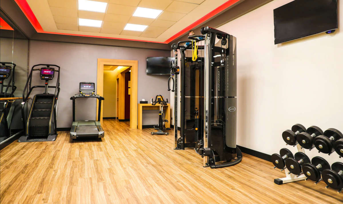 paris marriott fitness center